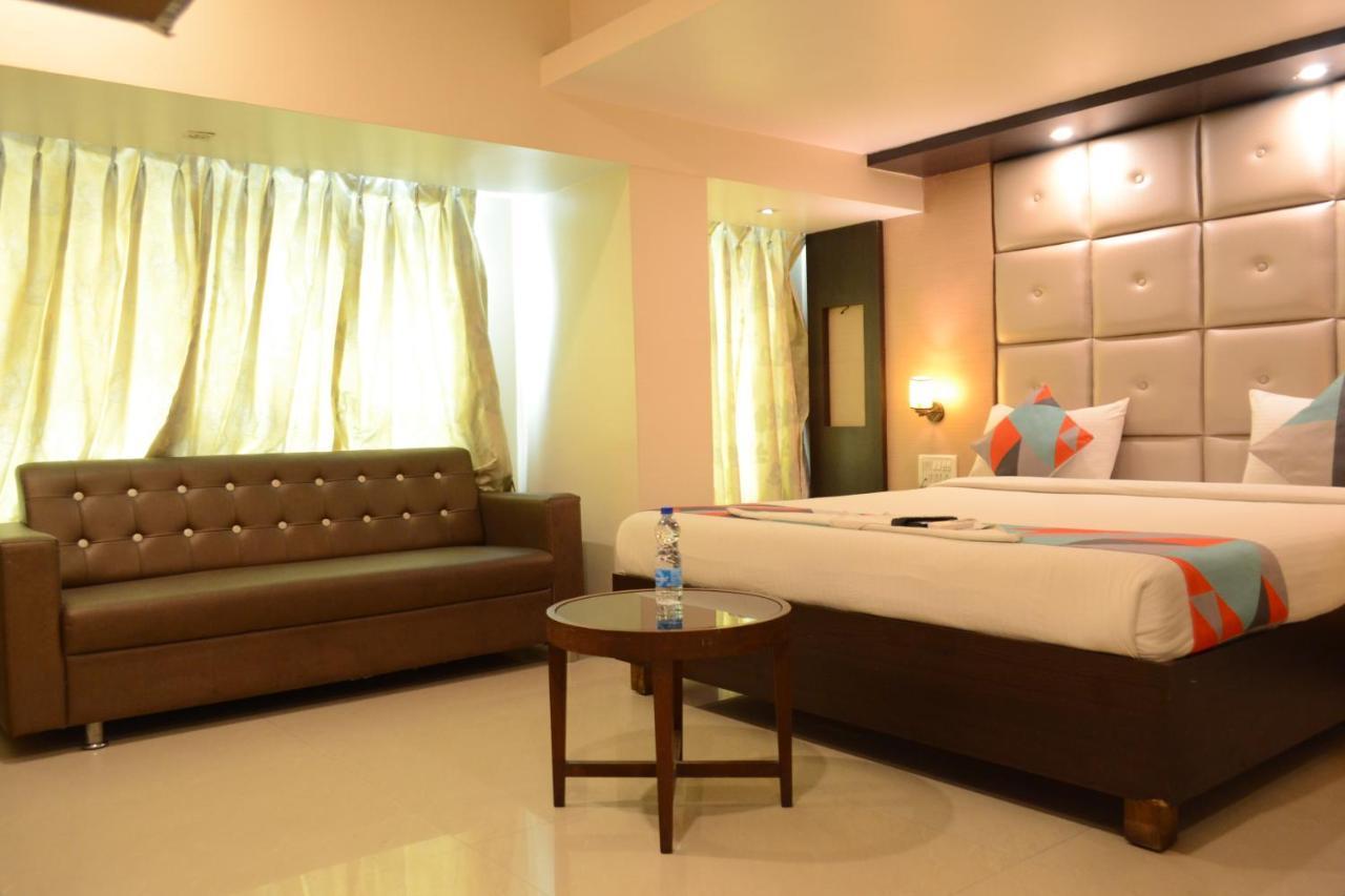 Hotel Aishwarya Residency Νάβι Μουμπάι Εξωτερικό φωτογραφία