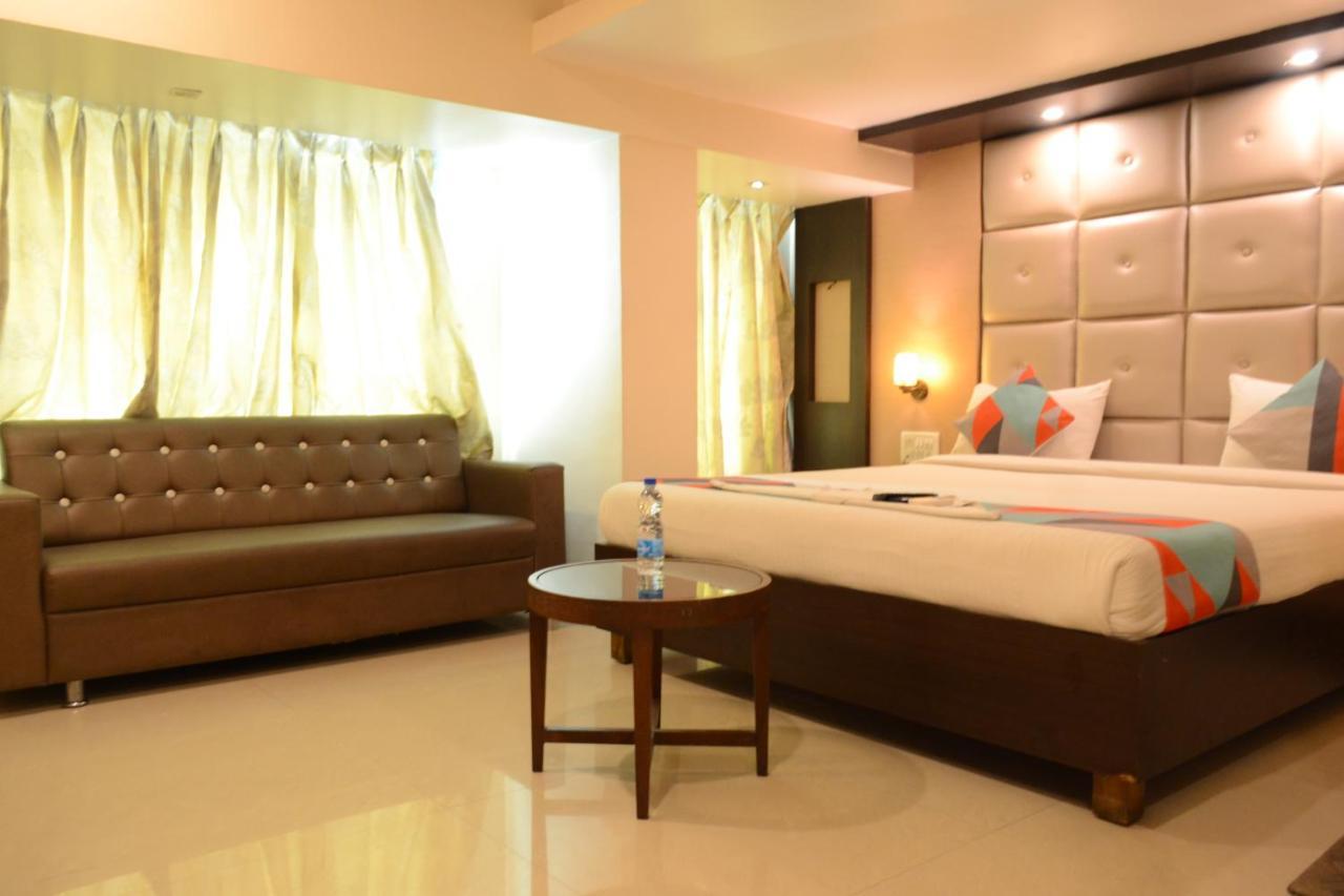 Hotel Aishwarya Residency Νάβι Μουμπάι Εξωτερικό φωτογραφία