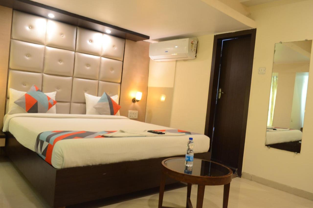 Hotel Aishwarya Residency Νάβι Μουμπάι Εξωτερικό φωτογραφία
