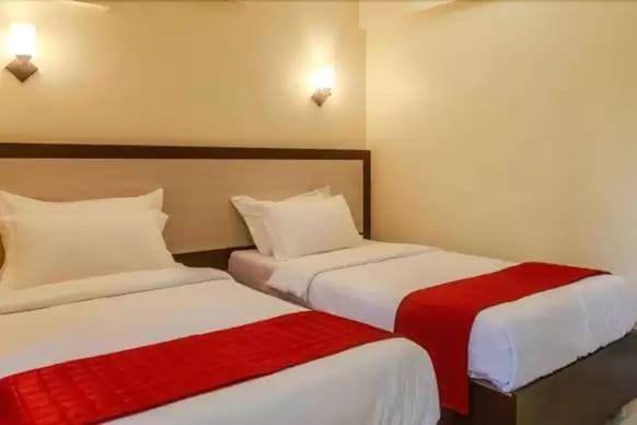 Hotel Aishwarya Residency Νάβι Μουμπάι Εξωτερικό φωτογραφία